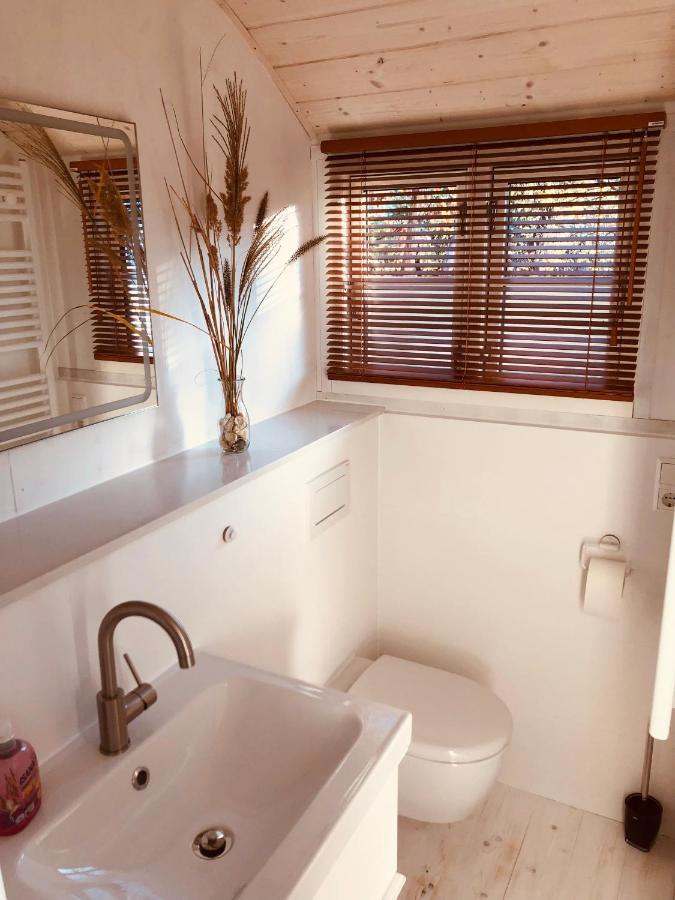 Ferienhaus Zirkuswagen Mit Outdoor Whirlpool Und Garten *